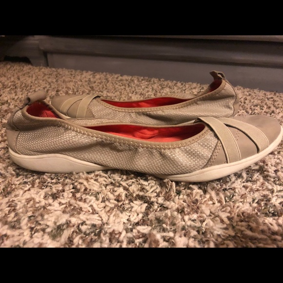 The most comfortable shoe yet cute shoe! - Picture 3 of 4